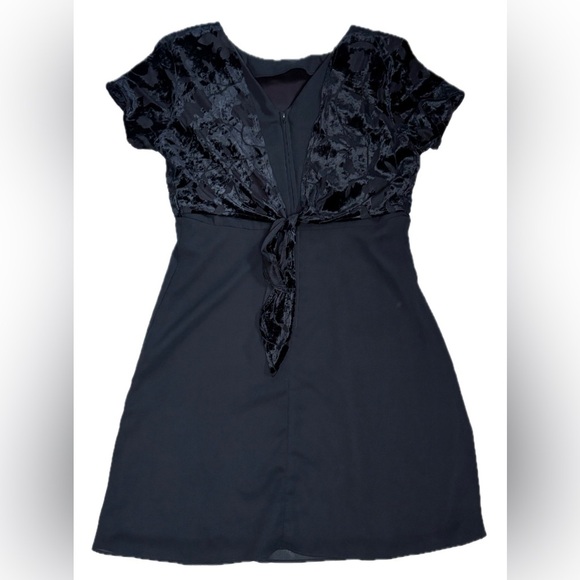 Vintage Black Velvet Blend Dress Small Medium Whimsigoth Dark Romance Goth Core - Picture 3 of 5